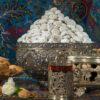 نُقل بادام جعبه پلاستیکی 500 گرمی شیرینی سنتی